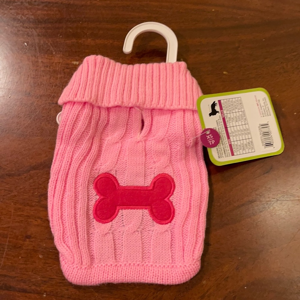 Lookin Good pink dog bone sweater NWT Xs